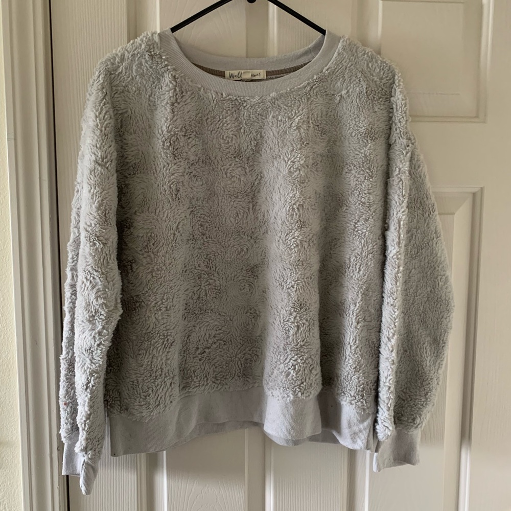 Fuzzy gray Sweater